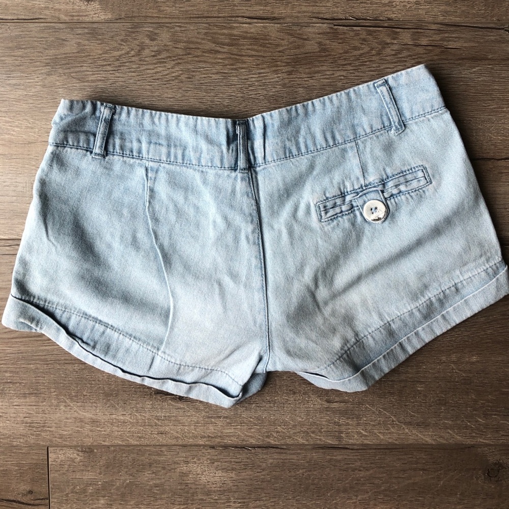 Blue/Jean Shorts from Cotton On - Picture 2 of 3